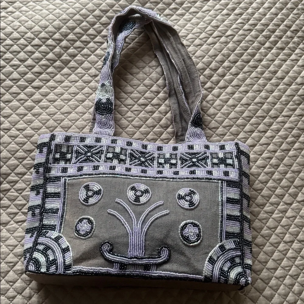 Beaded Ipa Nima  Bag in Taupe and Lilac. made in Vietnam. - Picture 2 of 6